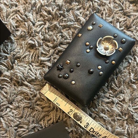 NWT Coach 1941 Turnlock Card Case Tea Rose Studs Black Glovetanned Leather - Picture 9 of 12